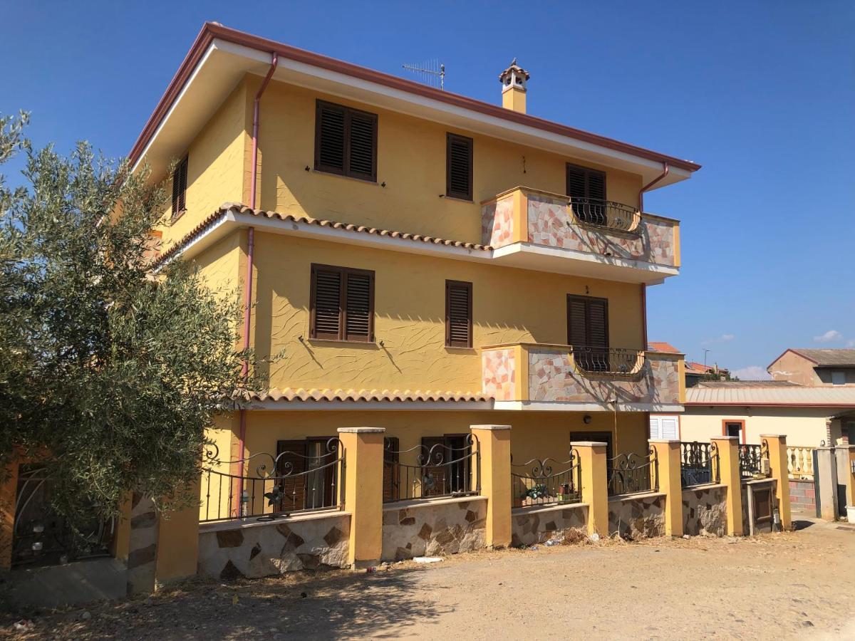 Casa Vacanze Al Parco Lägenhet Giba Exteriör bild